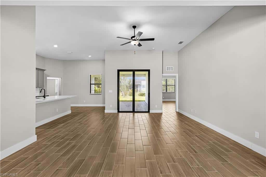 331 Nicholas Pkwy, Cape Coral, photo 6