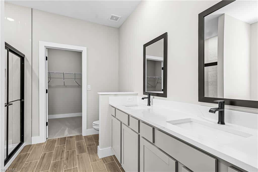 331 Nicholas Pkwy, Cape Coral, photo 17