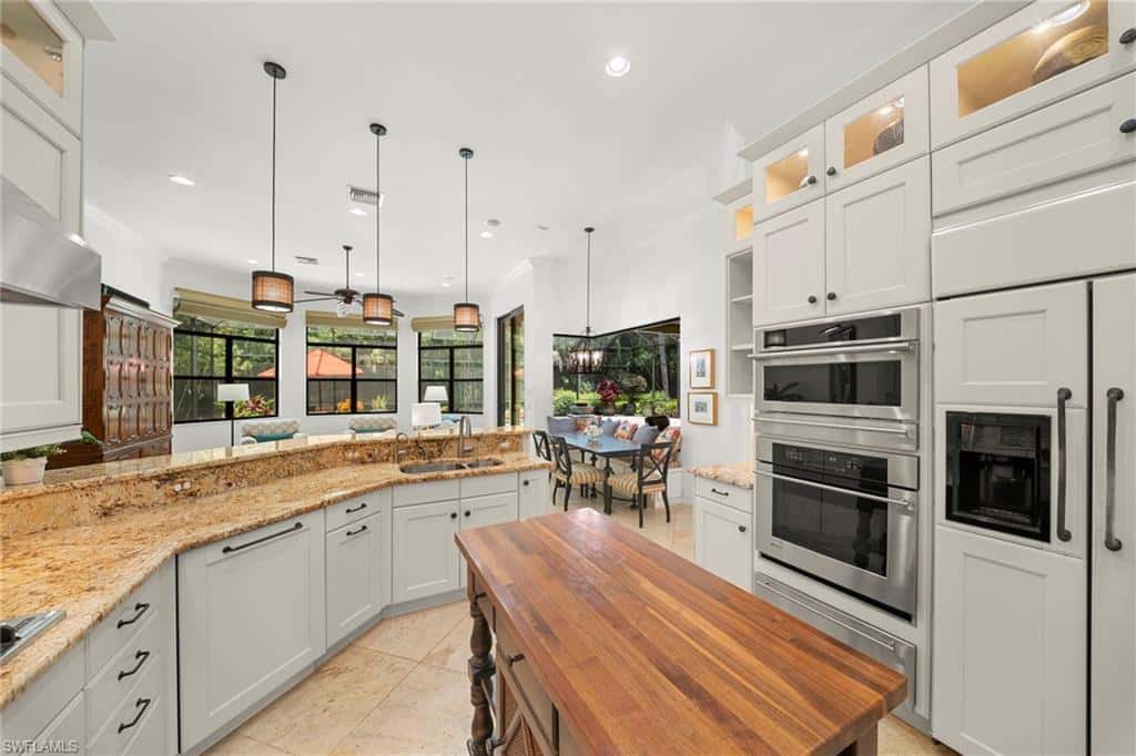 6477 Costa Cir, Naples, photo 16