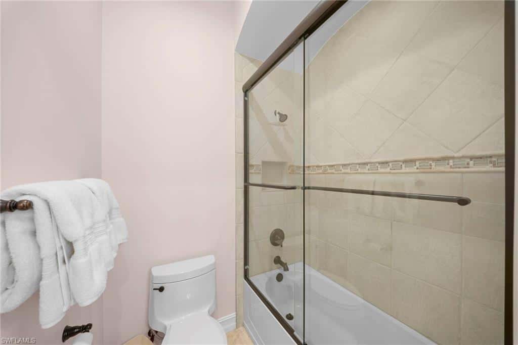6477 Costa Cir, Naples, photo 28
