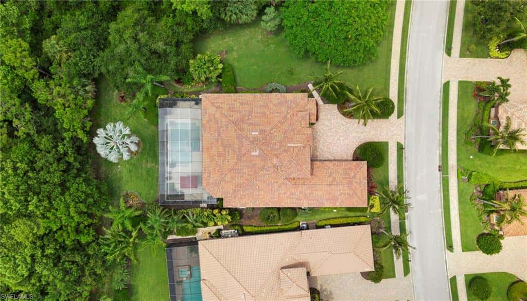 6477 Costa Cir, Naples, photo 41
