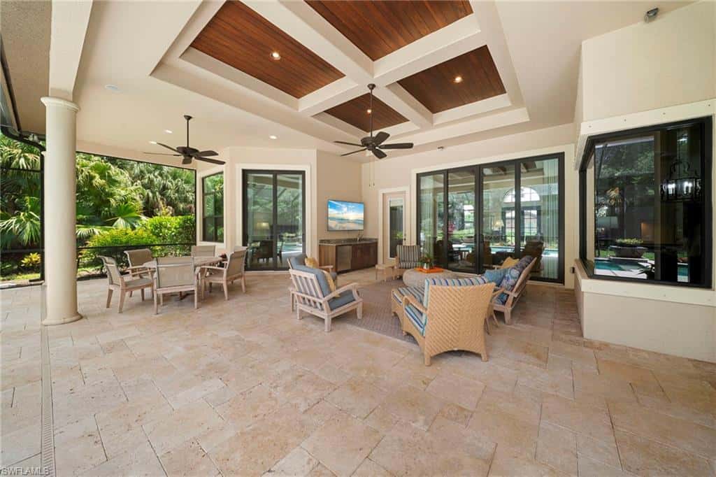 6477 Costa Cir, Naples, photo 39