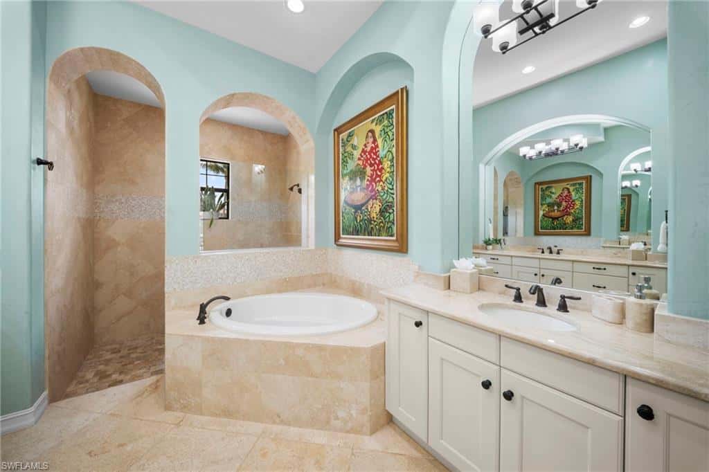6477 Costa Cir, Naples, photo 21