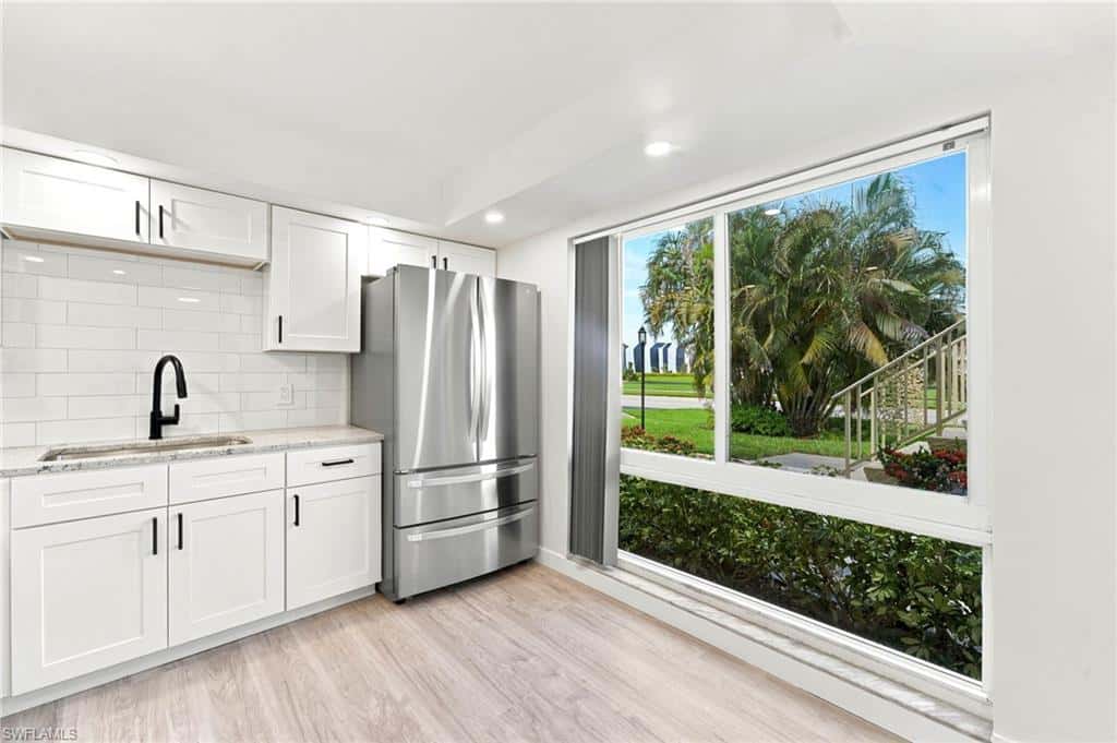 379 Palm Dr #3, Naples, photo 9