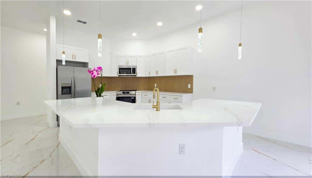 133 Hunting Club Ave, Clewiston, photo 10