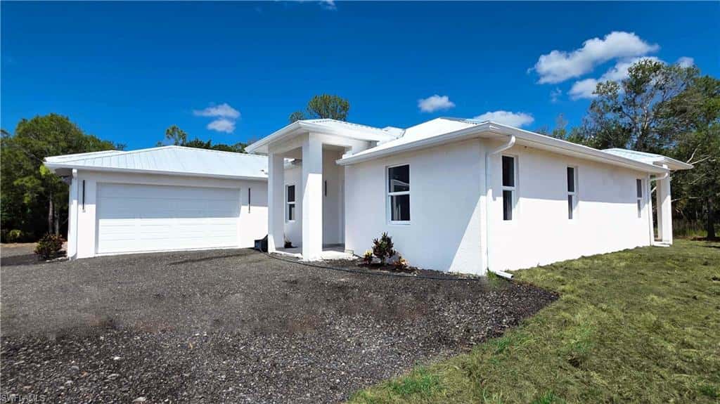 133 Hunting Club Ave, Clewiston, photo 4