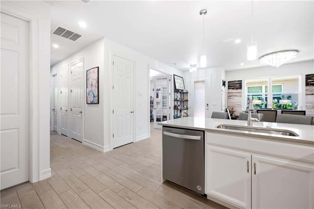 998 Enbrook Loop, Naples, photo 12