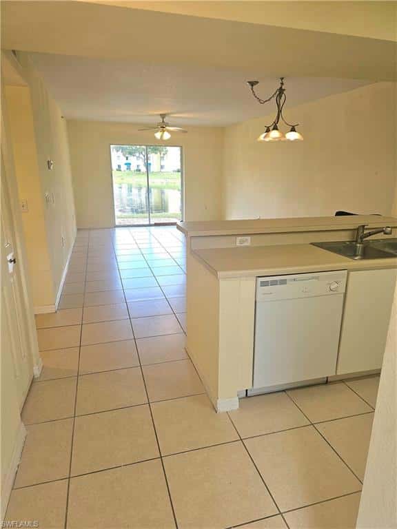 8284 Key Royal Cir #1312, Naples, photo 6