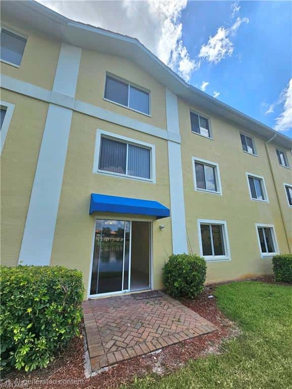 8284 Key Royal Cir #1312, Naples, photo 5