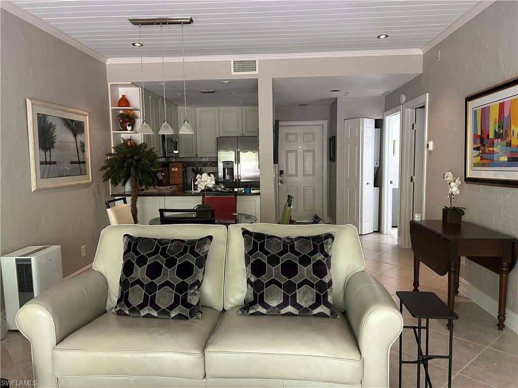 3321 Olympic Dr #625, Naples, photo 6