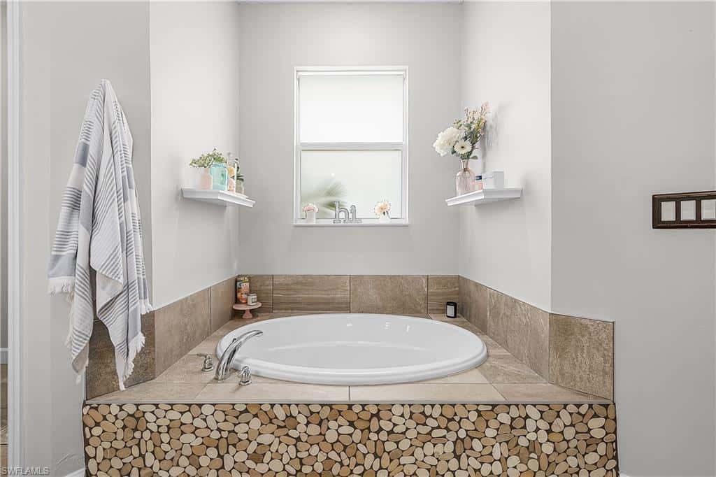13961 Binghampton Dr, Fort Myers, photo 27