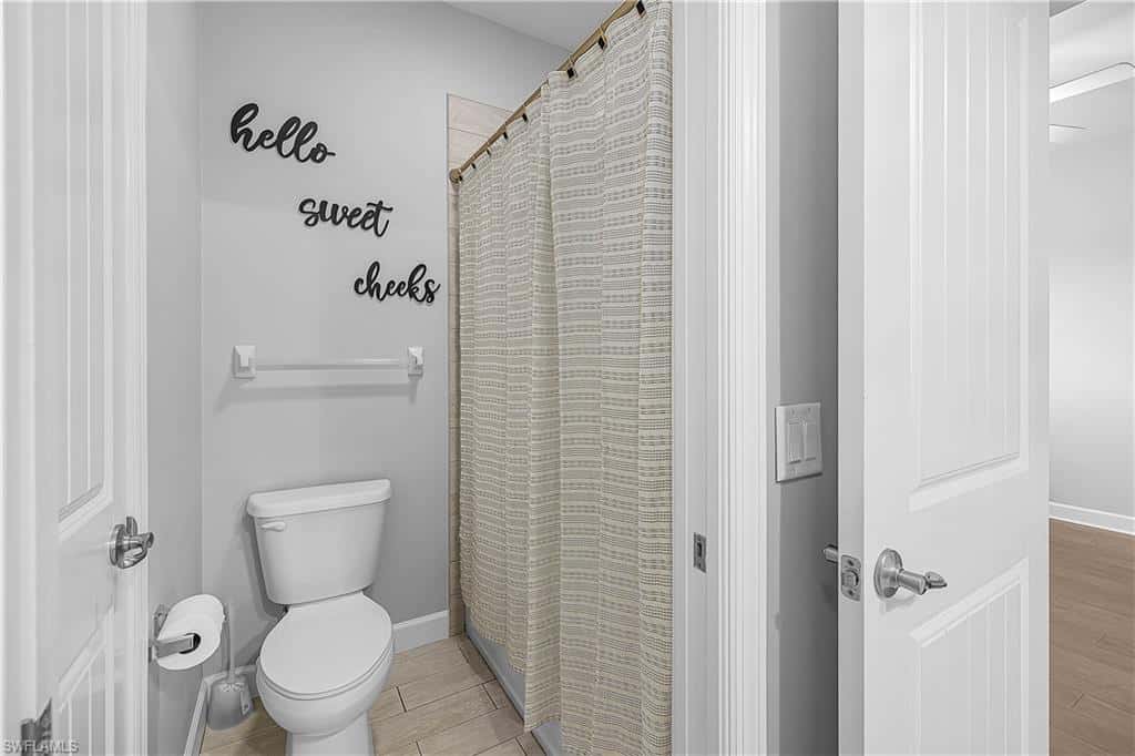 13961 Binghampton Dr, Fort Myers, photo 34