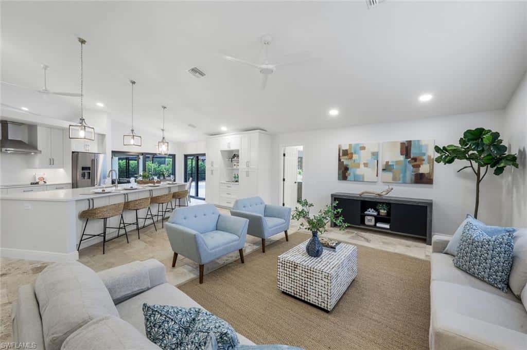 235 Silverado Dr, Naples, photo 4