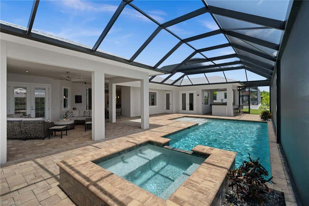 105 52nd St, Cape Coral, photo 32
