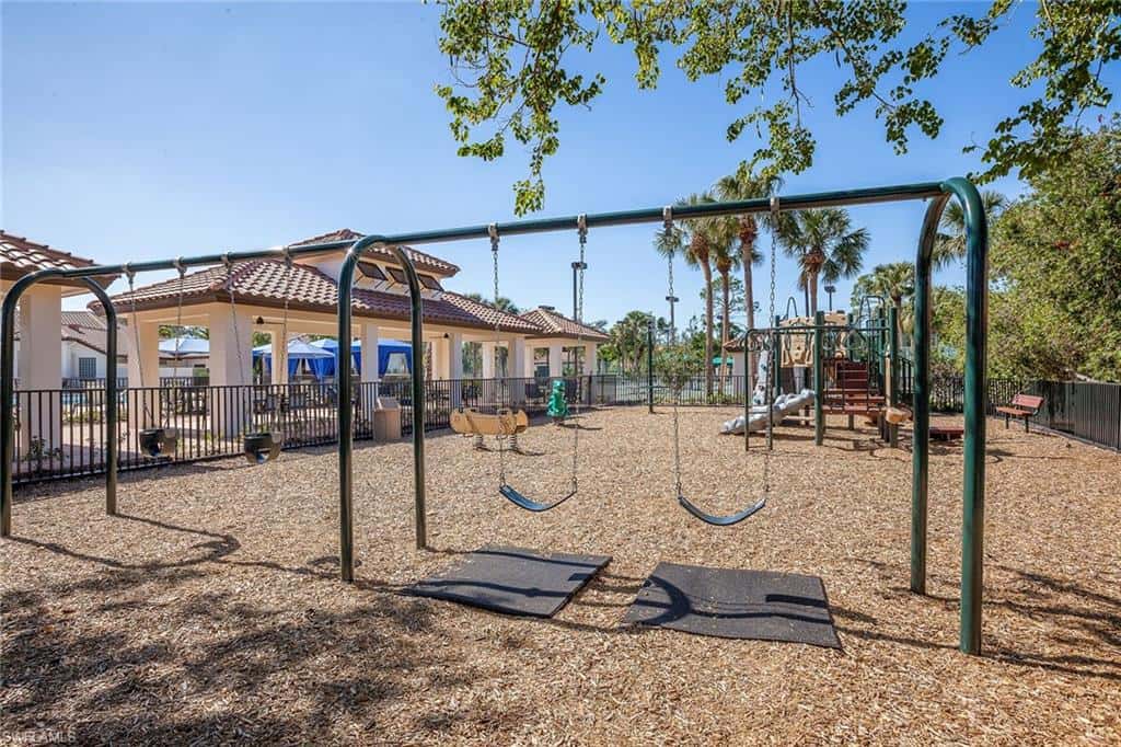 2036 Laguna Way, Naples, photo 49