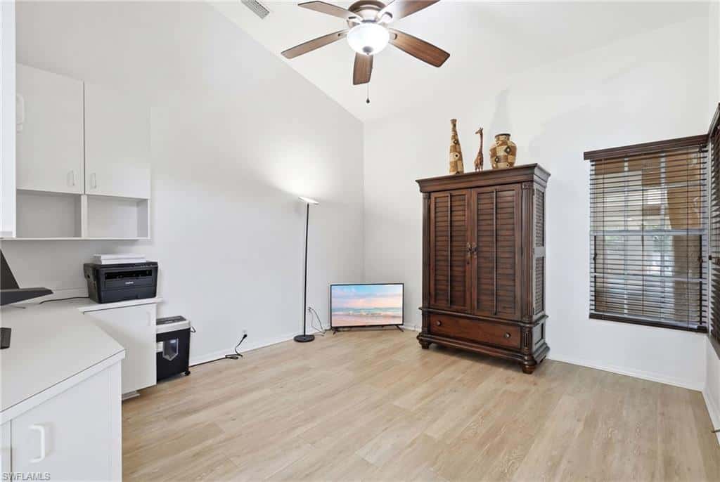 8185 Breton Cir, Fort Myers, photo 18
