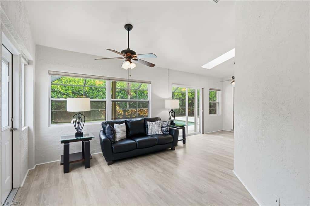 8185 Breton Cir, Fort Myers, photo 11
