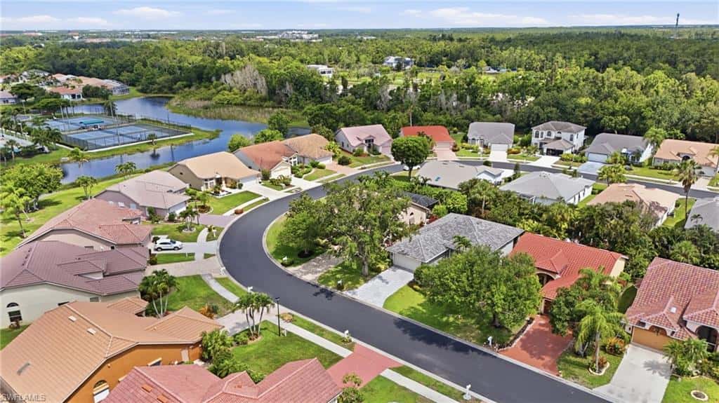 8185 Breton Cir, Fort Myers, photo 39