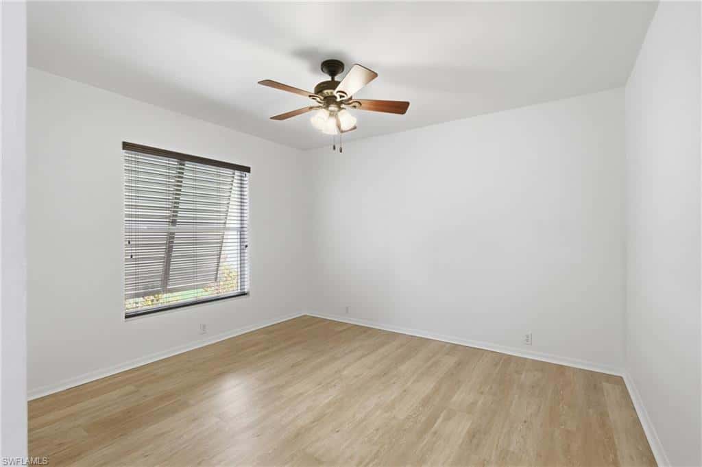 8185 Breton Cir, Fort Myers, photo 25