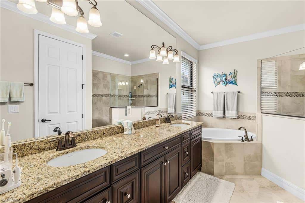 28554 Westmeath Ct, Bonita Springs, photo 21