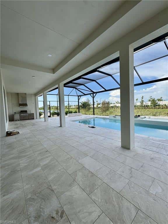 25546 Crystal Shore Dr, Bonita Springs, photo 5