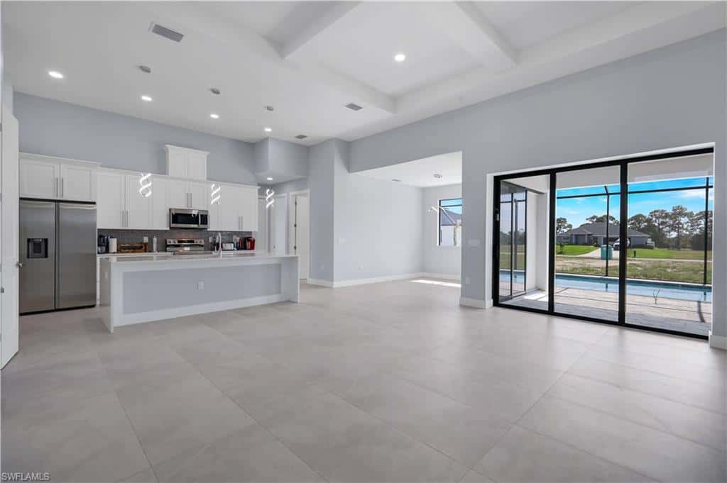 3808 43rd Pl, Cape Coral, photo 6
