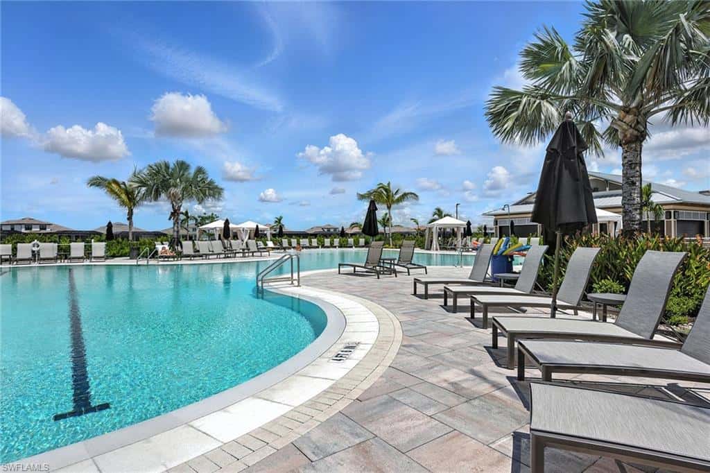 15382 Turin Dr, Naples, photo 45