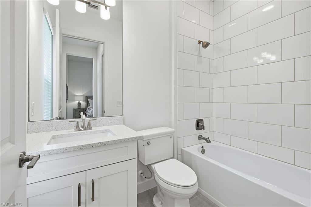 15382 Turin Dr, Naples, photo 21