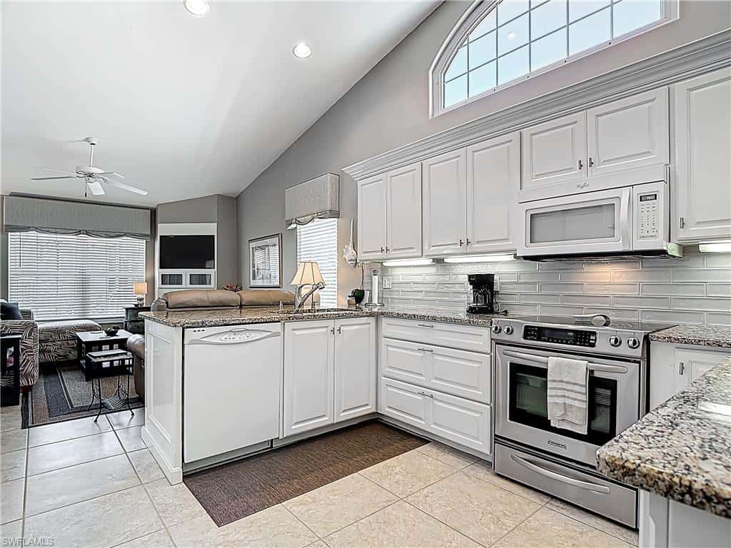 2240 Corona Del Sire Dr, North Fort Myers, photo 18