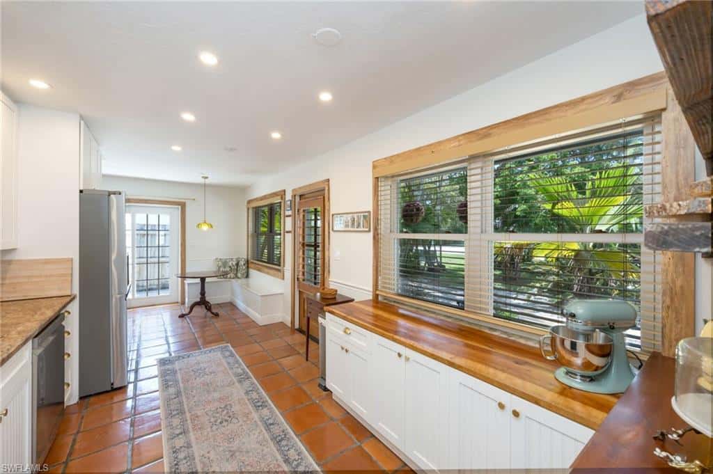 1248 Frank Whiteman Blvd, Naples, photo 6