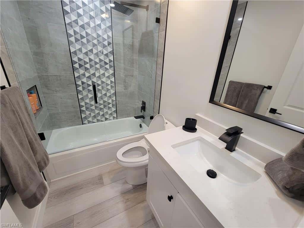 1190 Yesica Ann Cir #b-204, Naples, photo 8