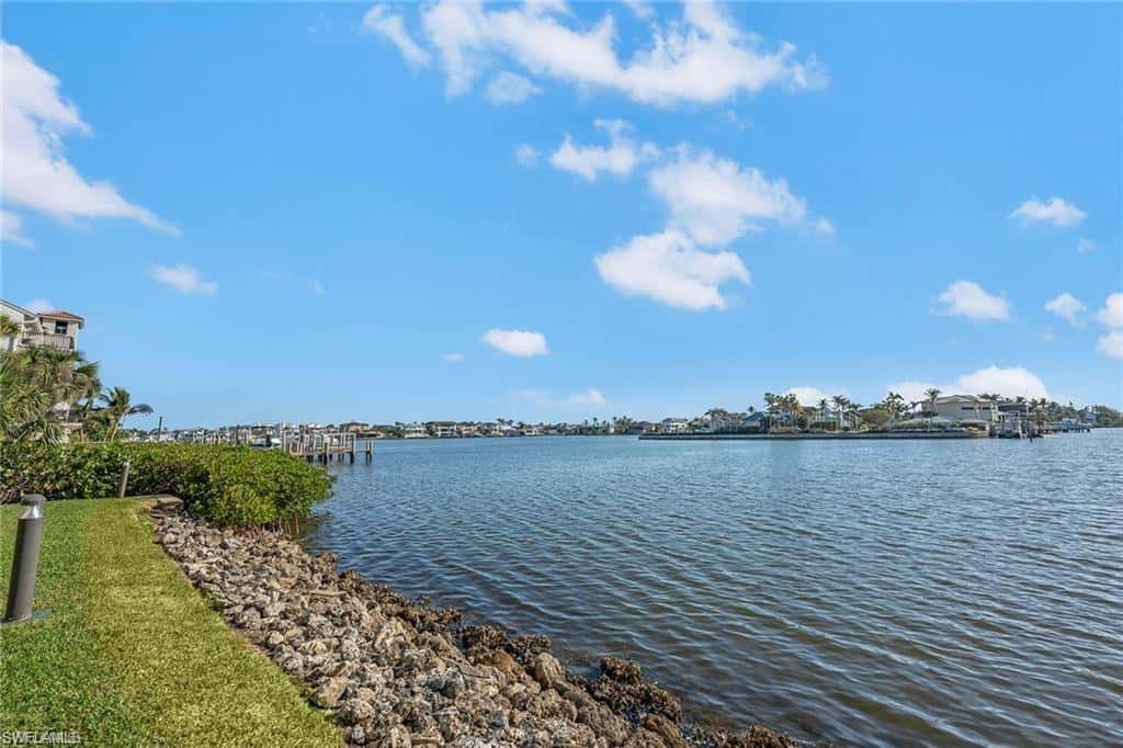 9380 Gulf Shore Dr #402, Naples, photo 23