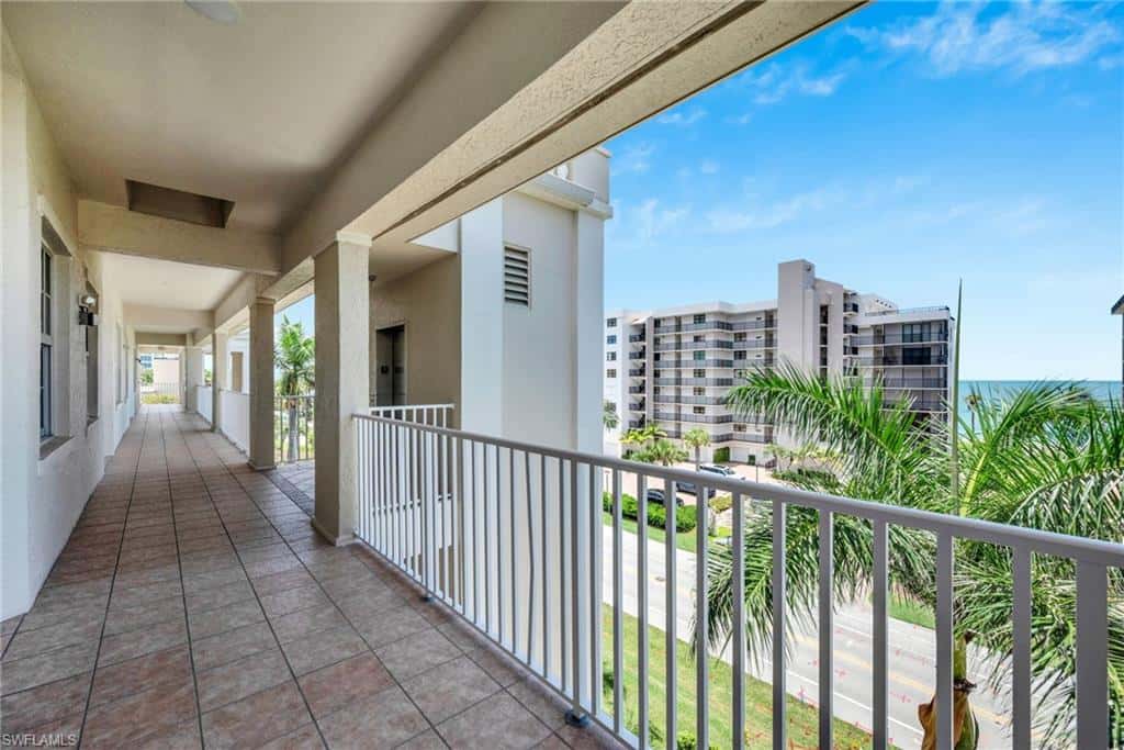 9380 Gulf Shore Dr #402, Naples, photo 6