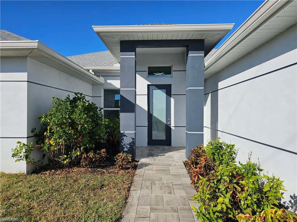 1425 1st St, Cape Coral, photo 6