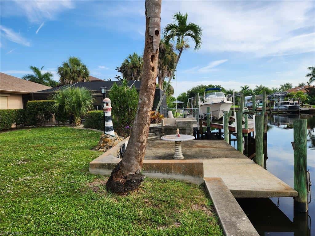 250 Alameda Ave, Fort Myers, photo 22