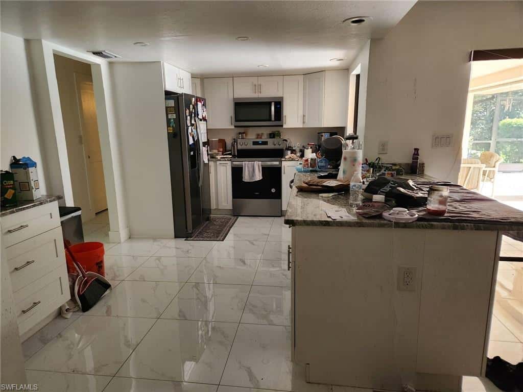 250 Alameda Ave, Fort Myers, photo 9