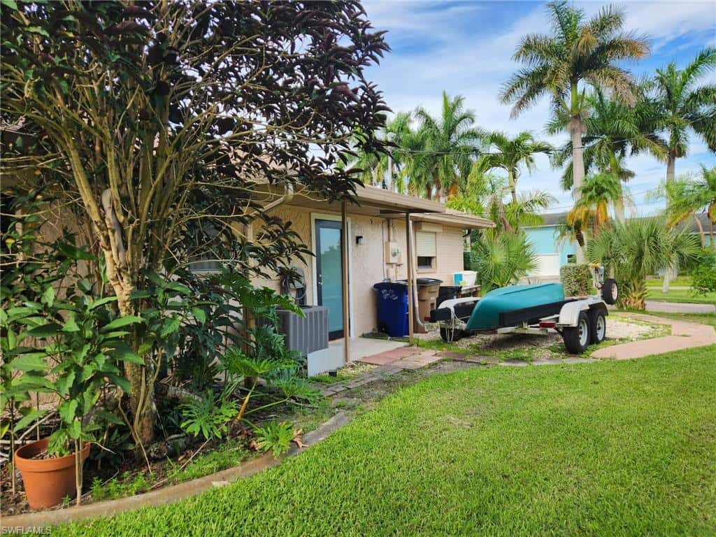 250 Alameda Ave, Fort Myers, photo 14