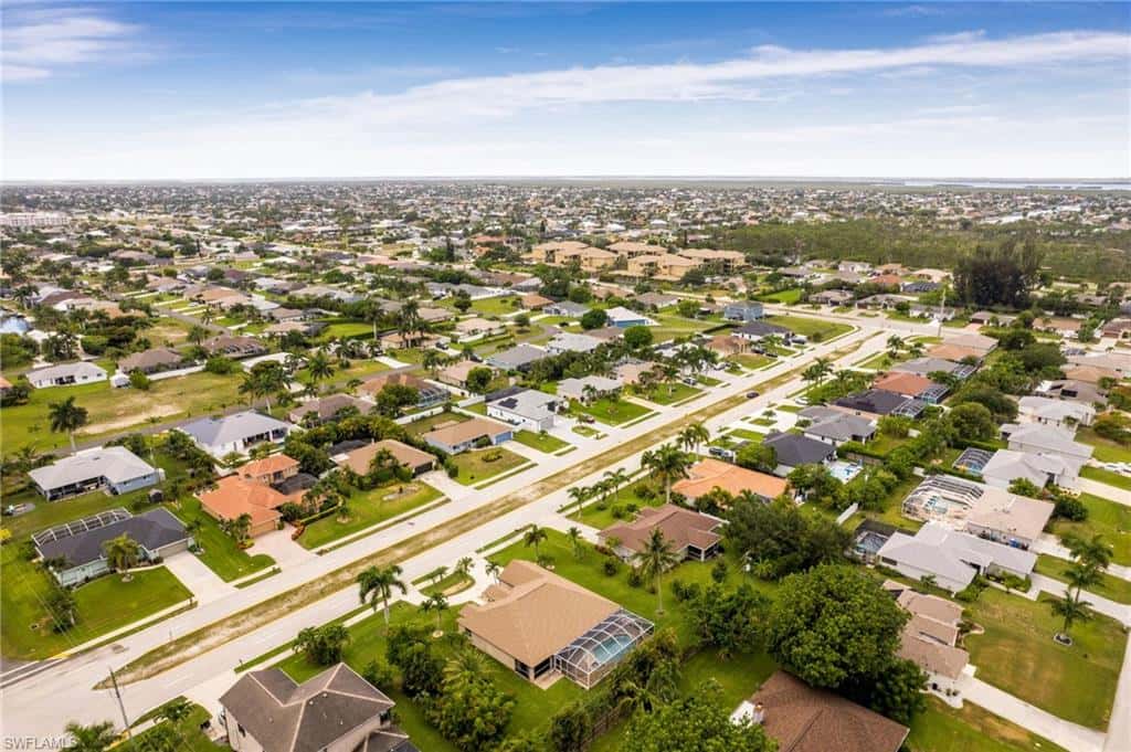 1927 Savona Pkwy, Cape Coral, photo 33