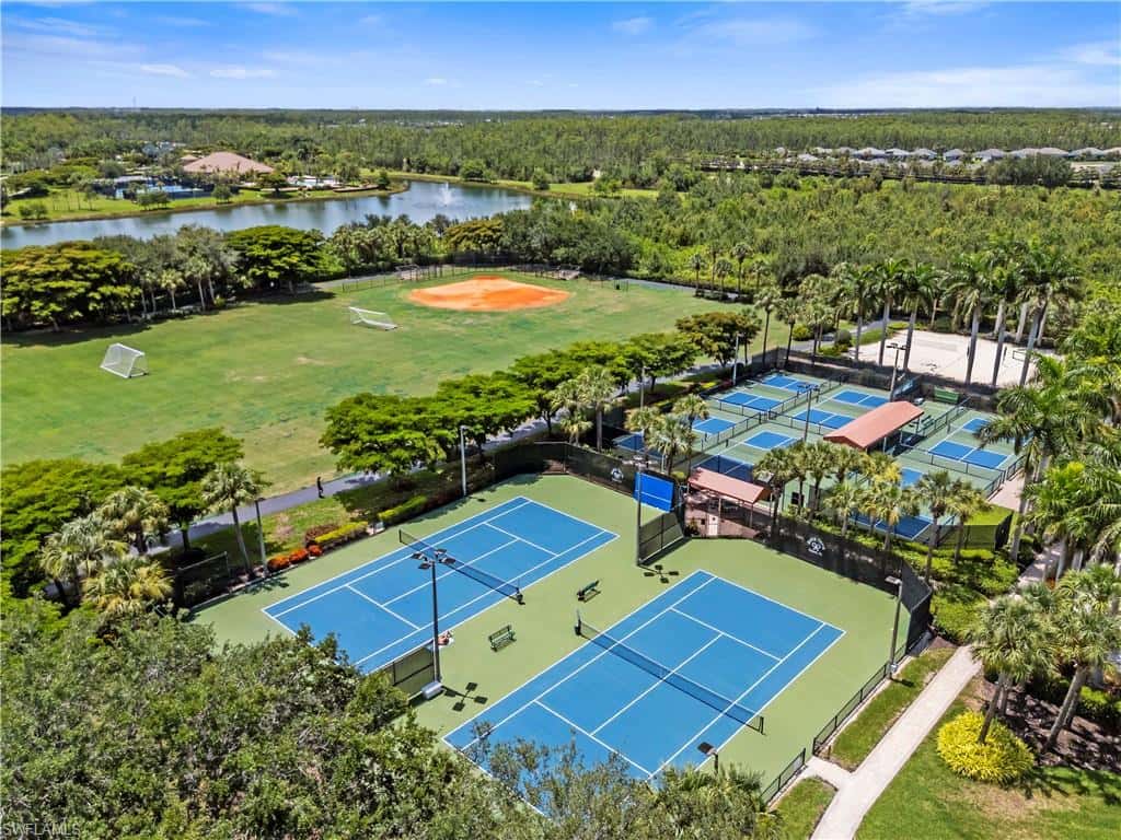 21313 Velino Ln, Estero, photo 36