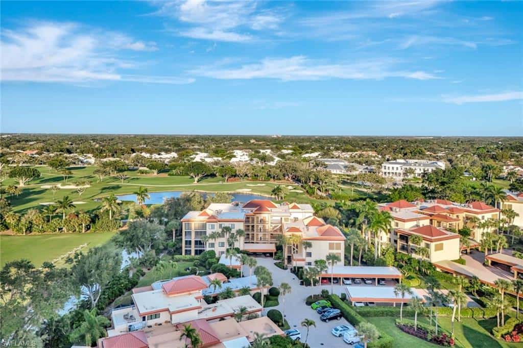 6820 Pelican Bay Blvd #133, Naples, photo 29