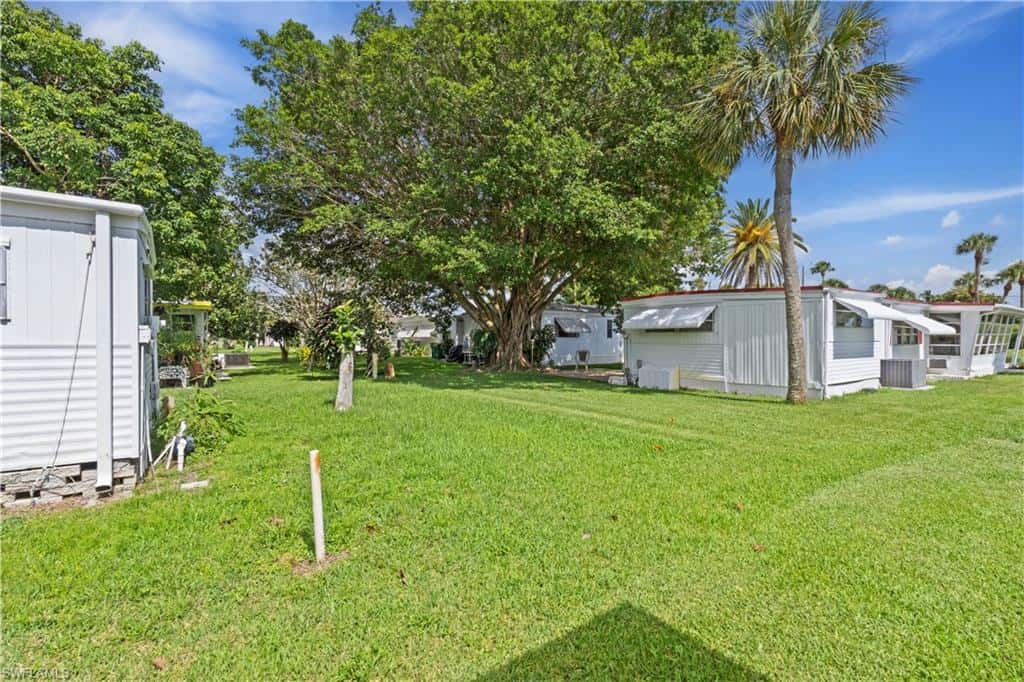 510 Menton Ln, Naples, photo 27