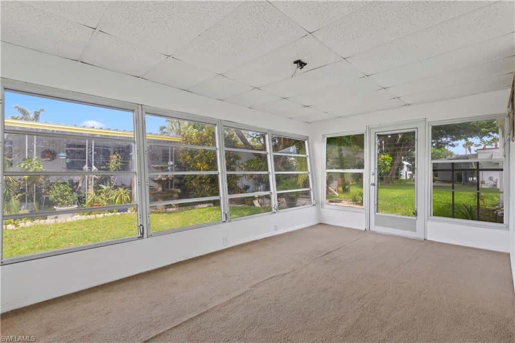 510 Menton Ln, Naples, photo 14