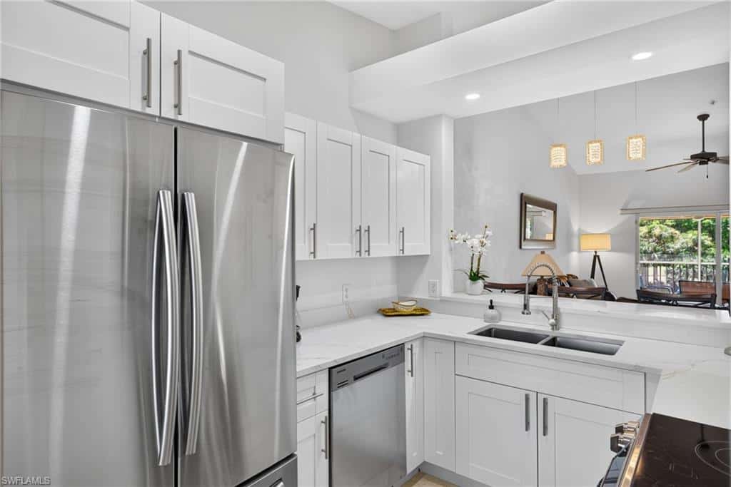 2815 Cypress Trace Cir #204, Naples, photo 9