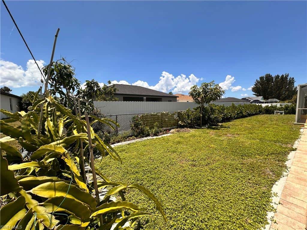 2916 Van Buren Pkwy, Cape Coral, photo 35
