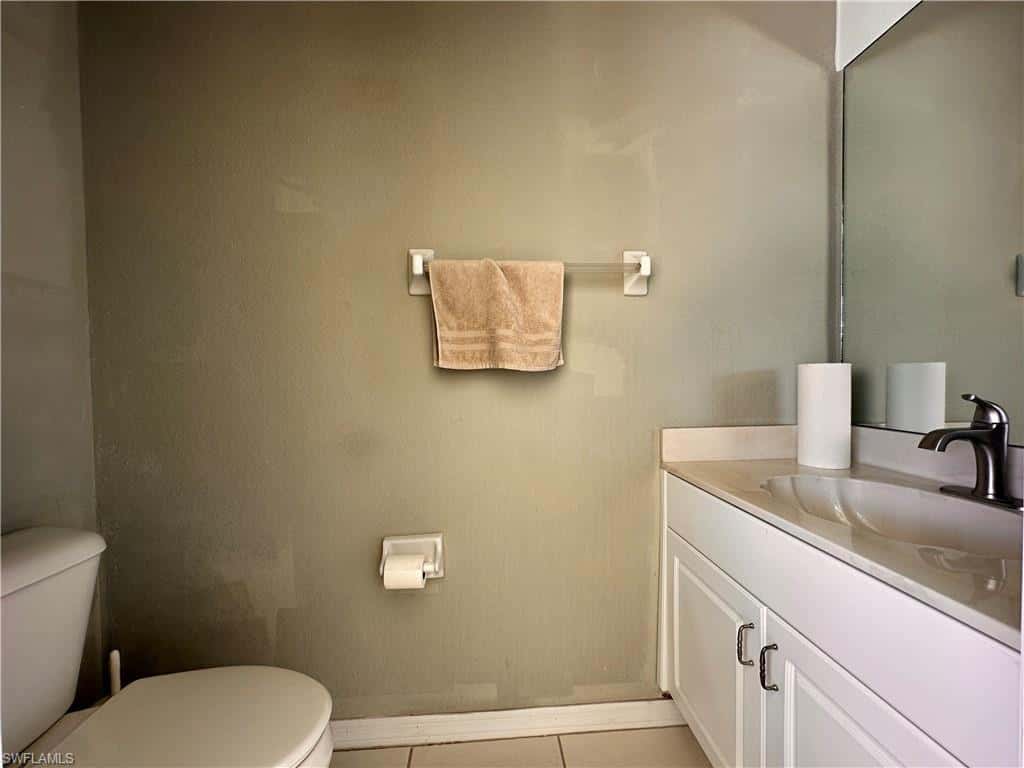 2916 Van Buren Pkwy, Cape Coral, photo 25