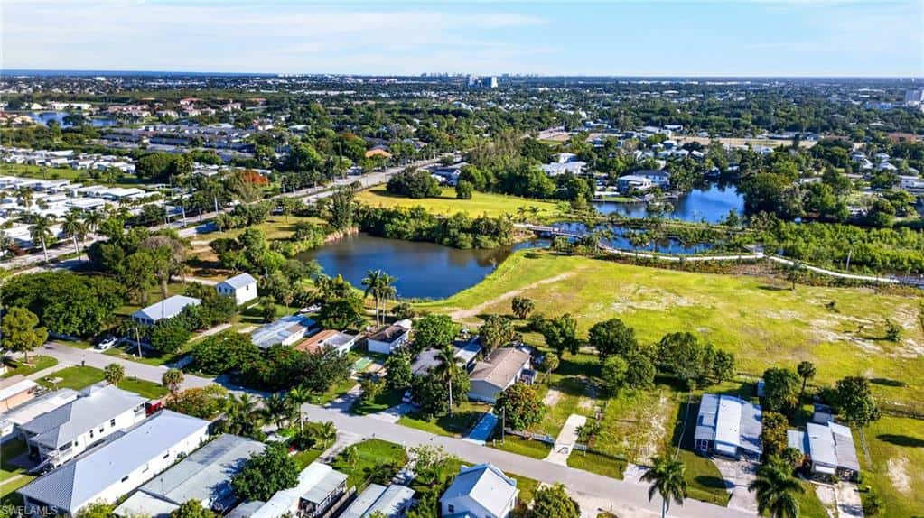 144 Jeepers Dr, Naples, photo 30