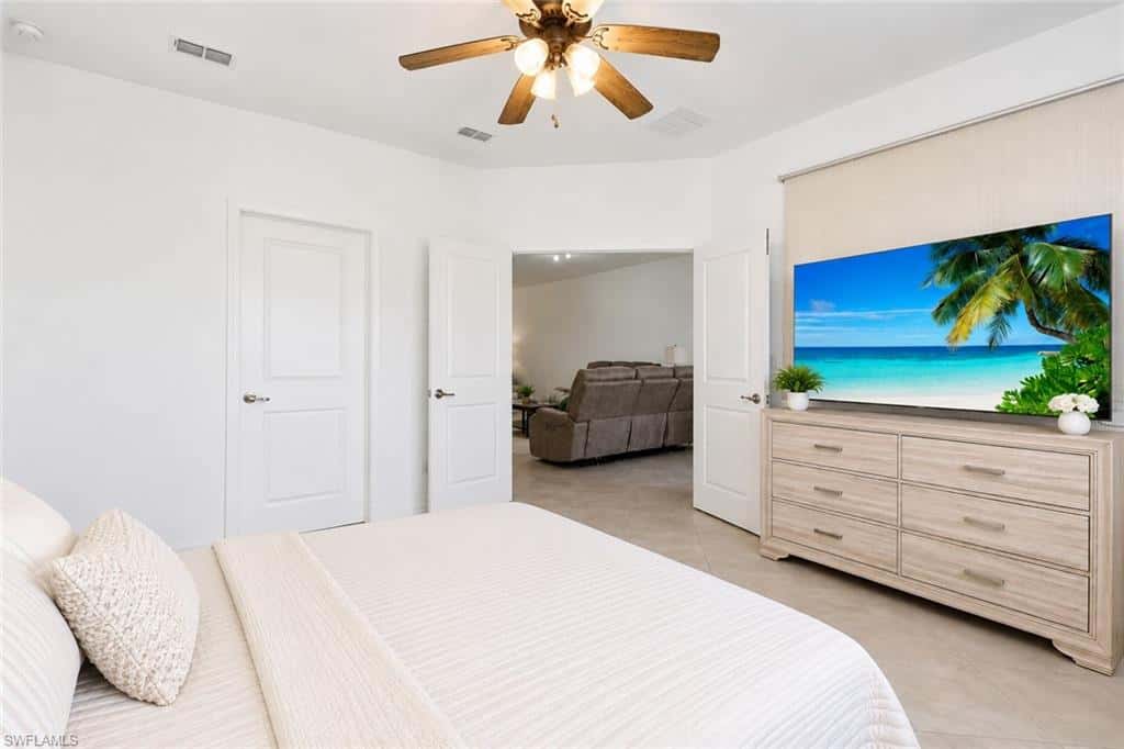 1648 Alameda Dr, Naples, photo 7