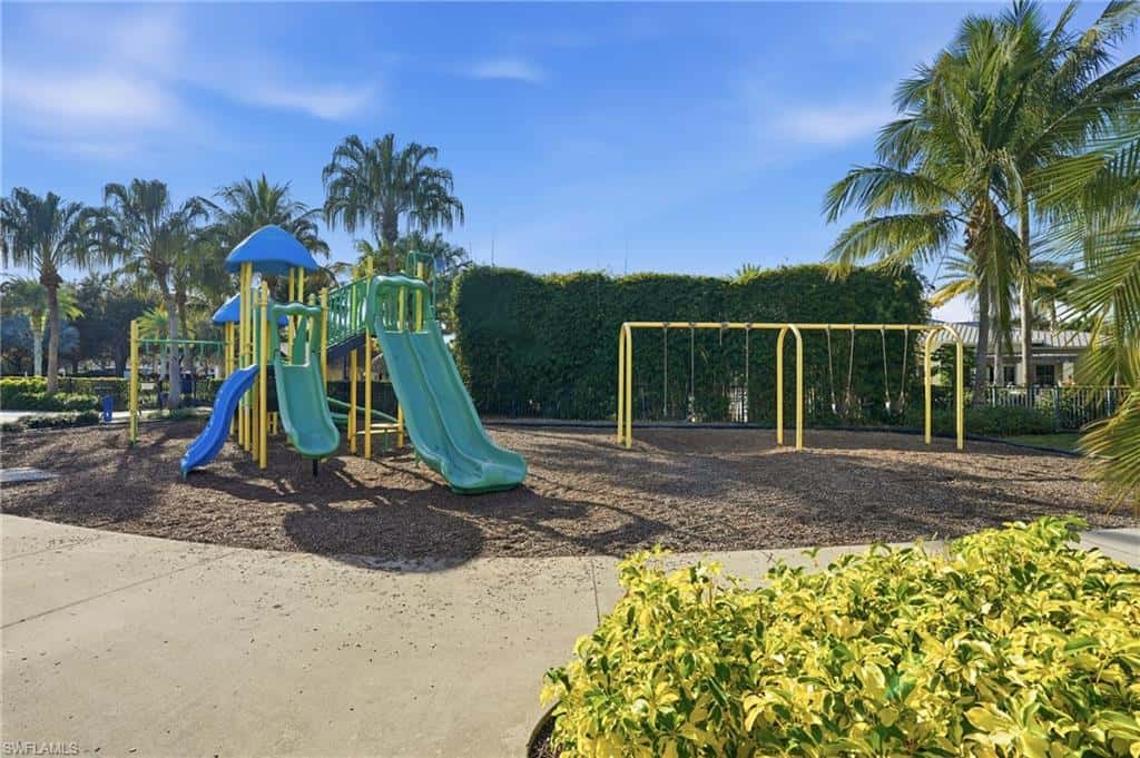 1648 Alameda Dr, Naples, photo 30