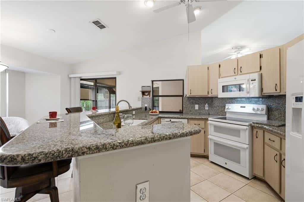 2378 River Reach Dr, Naples, photo 19