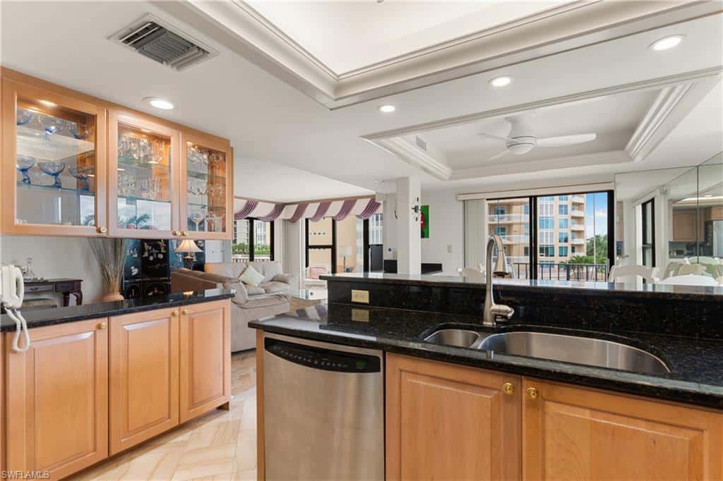 4451 Gulf Shore Blvd #505, Naples, photo 10